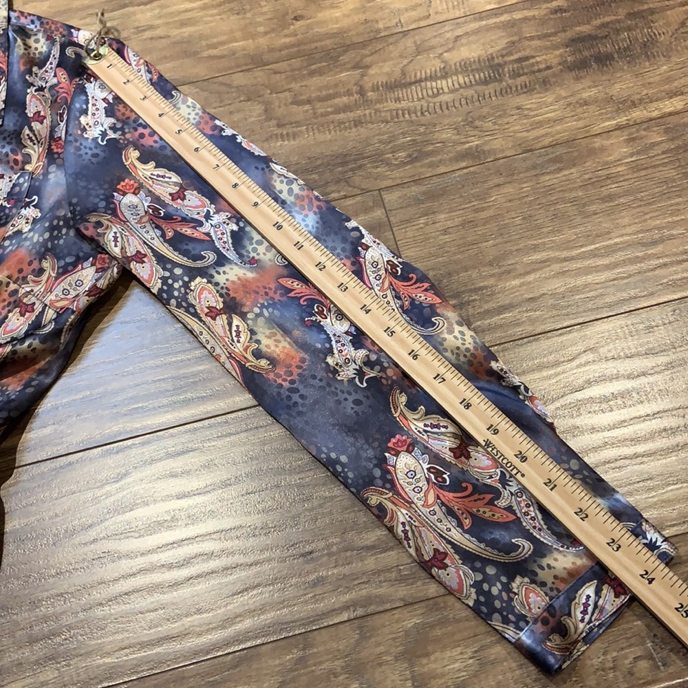 Spanner shiny fun patterned button down top - Picture 15 of 15